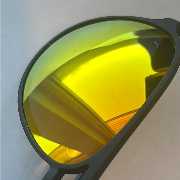 Goodr Operation Blackout Aviator Sunglasses with Yellow Lenses - Picture 7 of 7